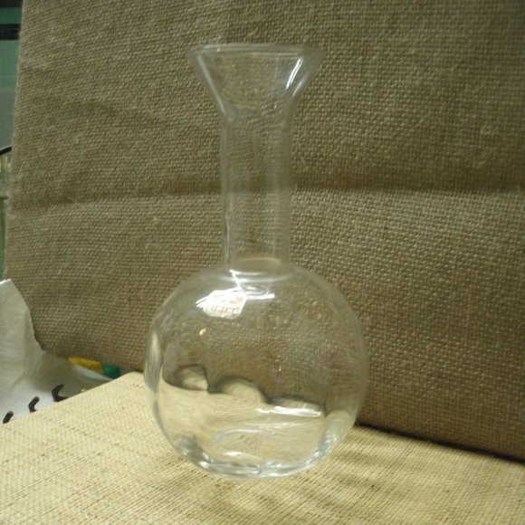 Vintage Viking Art Glass Blown Vase - Picture 11 of 16